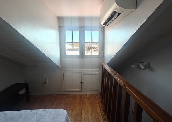 Calle de Piamonte, Madrid, Community of Madrid 28004