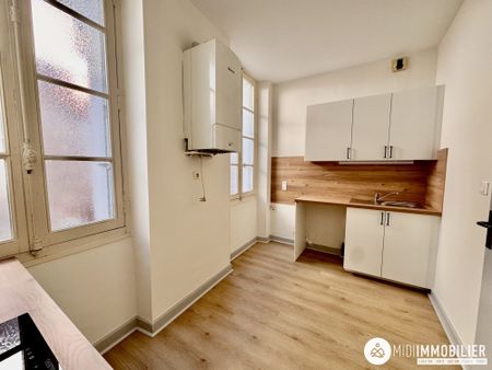Location Appartement 4 pièces 82m² ALBI 81000 - Photo 3