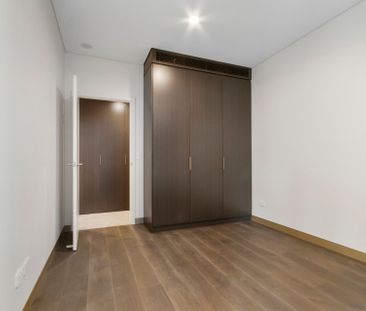 Jqz Stunning Two Bedroom - Photo 2