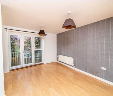 1 Bed Flat, Wallington, SM6 - Photo 3