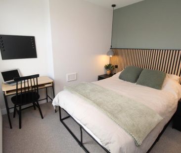 2 bedroom terraced house to rent - Photo 5