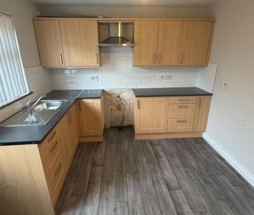 82 Shankill Street, Lurgan, Craigavon, BT66 6EH - Photo 5