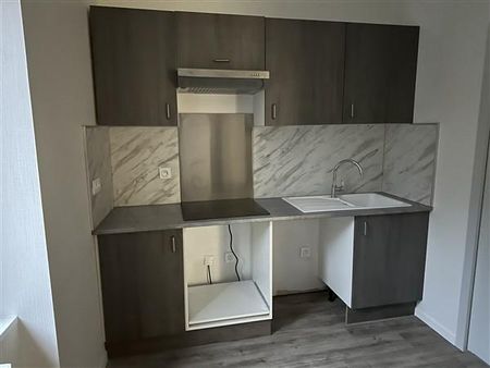 Location Appartement 2 pièces 45m² BEAUZAC 43590 - Photo 4