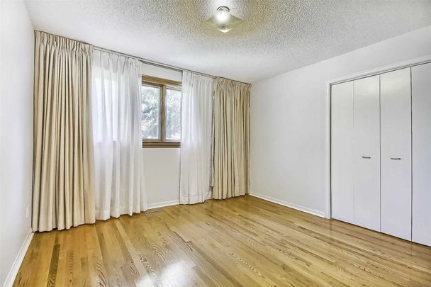 For Lease - 29 Rosegarden Crescent, Richmond Hill, Ontario - Photo 1