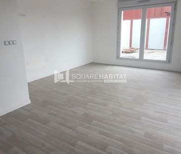 Location Appartement 4 pièces 85m² VALENCIENNES 59300 - Photo 2