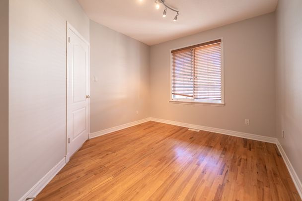 For Lease - 12 Maple Stand Way, Barrhaven, Ontario - Photo 1