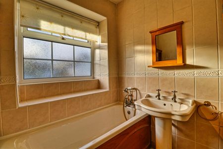 1 bedroom house to rent - Photo 4