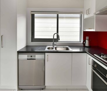 Immaculate Home in Central Stanmore Bay Location - Photo 1