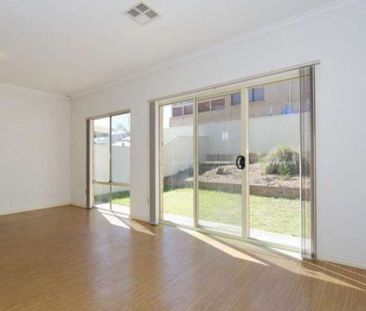 Delighful Home with Sea Views! - Photo 1