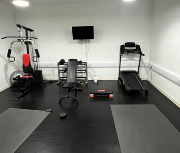 Studio Flat, Norfolk Street, L1 - Photo 3