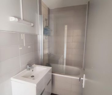 Location - Appartement T3 - 62 m² - Montbéliard - Photo 5