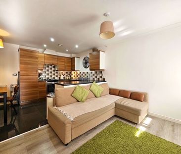 Greenways, Gloucester - Photo 1