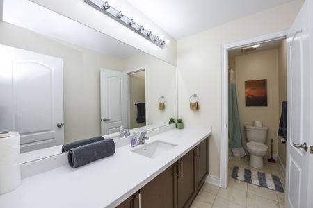 For Lease - 8 Prairie Creek Crescent Unit# Upper, Brampton, Ontario - Photo 3