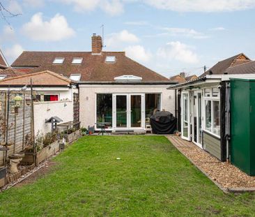3 bedroom bungalow to rent - Photo 3