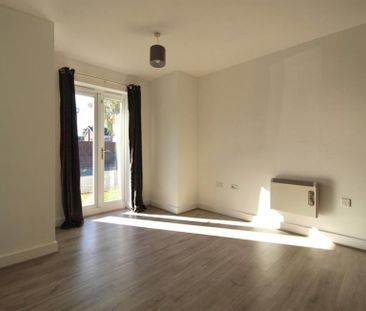 2 Bedroom Apartment To Let - Photo 2