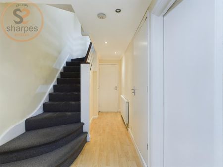 4 bedroom house to rent - Photo 2