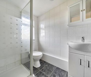 4 bedroom terraced house to rent - Photo 1
