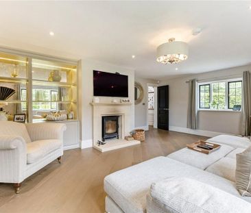 4 bedroom detached house to rent - Photo 2