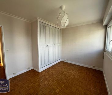 Location Appartement 5 pièces 91m² LAVAL 53000 - Photo 3