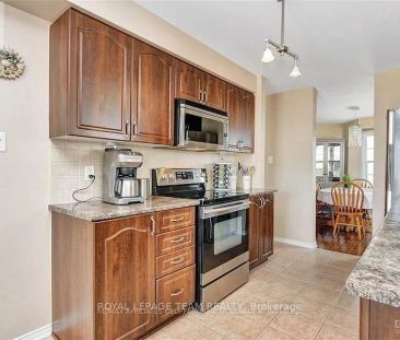 1086 MARCONI AVENUE - Photo 1