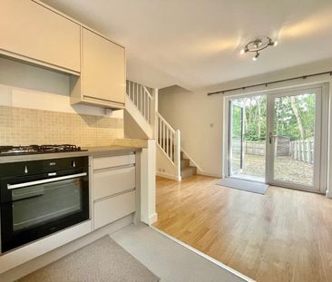 2 bedroom detached house to rent - Photo 4