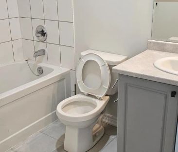 1354 Apollo Street W #Bsmt - Photo 4