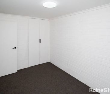 COSY UPSTAIRS LIVING - Photo 2