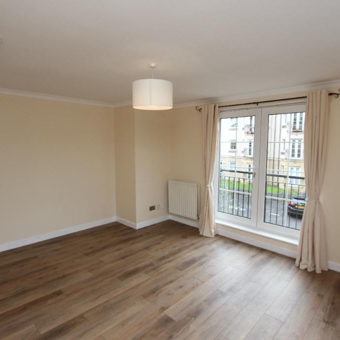 2 bedroom flat to rent - Photo 1