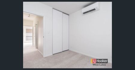 Lockup-and-Leave Ground Floor Unit - Photo 2