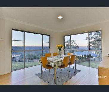 Spacious Two Story Home In Prince Henry Heights with Impeccable Vie... - Photo 5