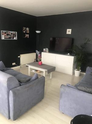 Appartement te huur - Photo 1