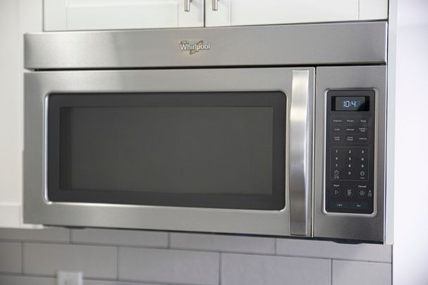 Crown Hill Place Apartments — Etobicoke1 Bedroom - Photo 1