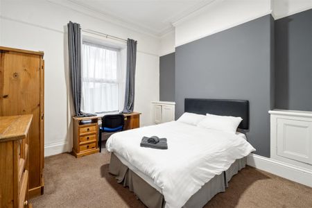 Hill Park Crescent, Plymouth - Photo 5