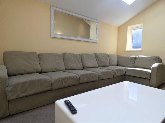 5 bedroom house share to rent - Photo 1