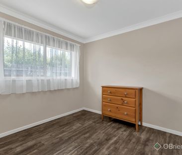 QUIET COMPLEX IN AN IDEAL LOCATION! - Photo 3