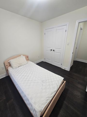 For Lease - 29 Amherst Circle, Vaughan, Ontario - Photo 5