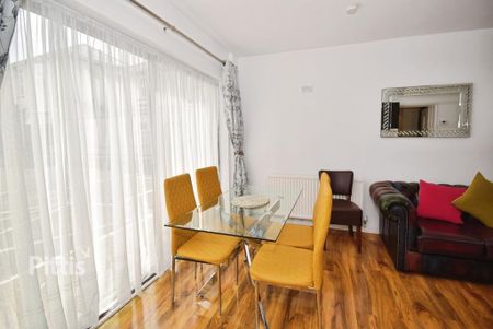 2 bedroom apartment to rent - Photo 4