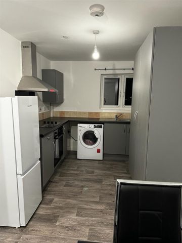 Apt 38 – King Street, Wrexham - Photo 4