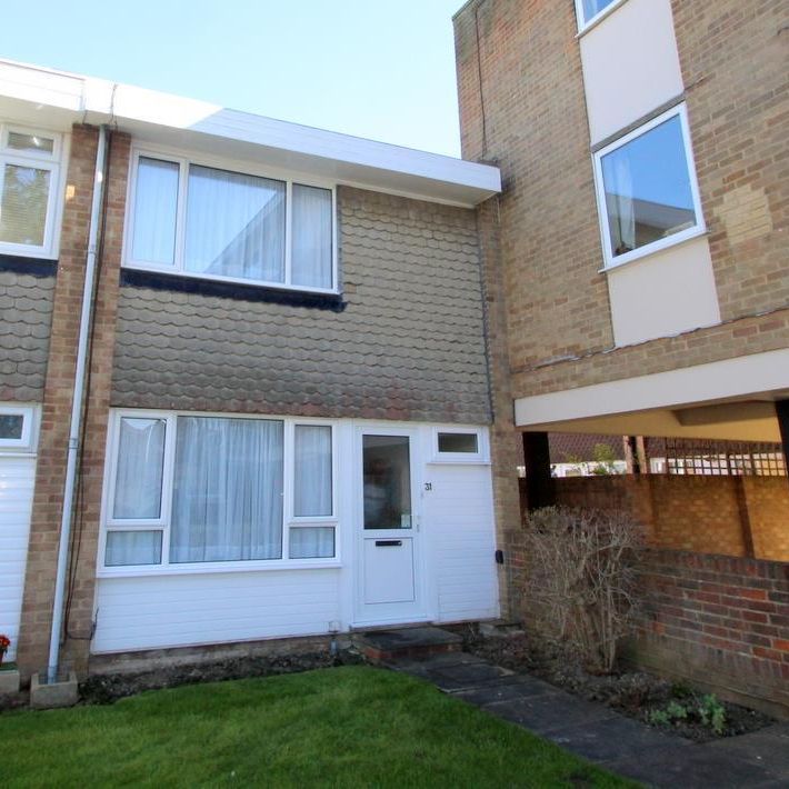 2 bedroom terraced house to rent - Photo 1