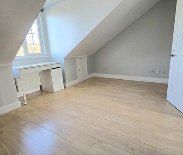 4 bedroom terraced house to rent - Photo 4