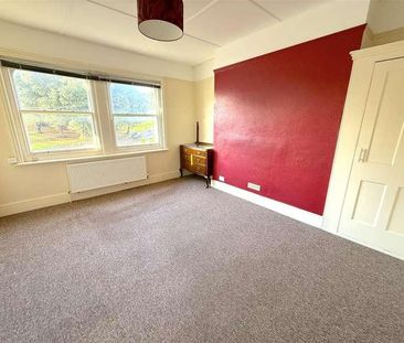 Cornwallis Terrace, Hastings, TN34 - Photo 1