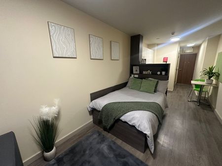 Studio Flat, Halley House, NG1 - Photo 4