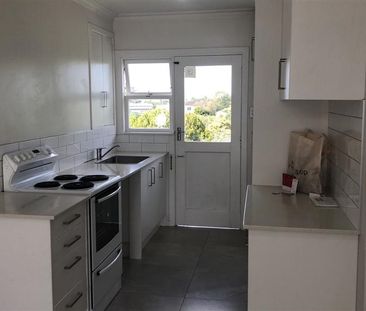 Unit 6, 66 Ferndale Road, Mt Wellington, Auckland - Photo 4