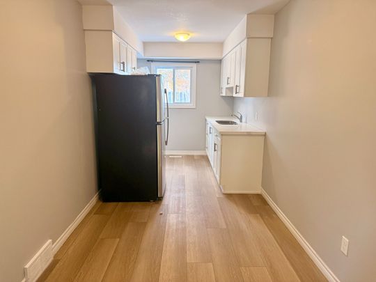 For Lease - 127 Toulon Crescent, London East, Ontario - Photo 1