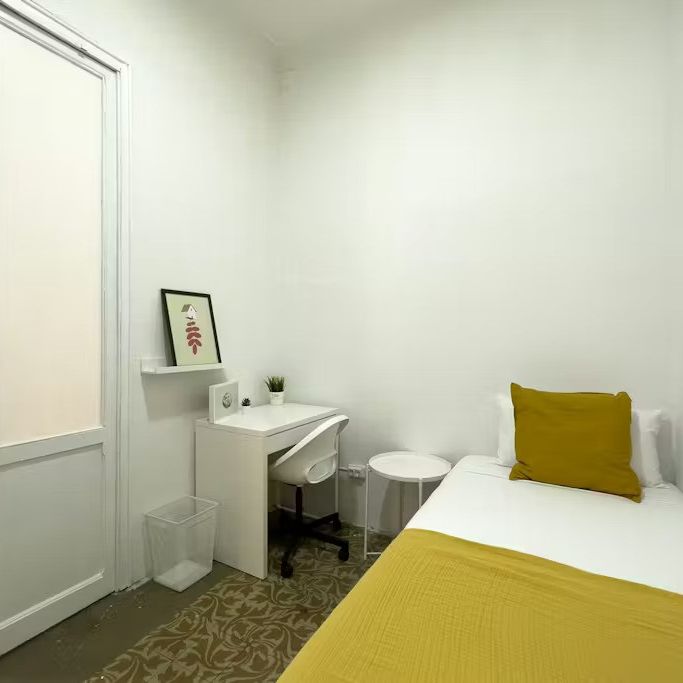 Carrer Nou de la Rambla, Barcelona, Catalonia 08001 - Foto 1