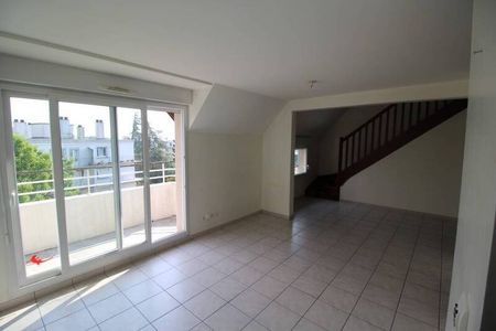 Appartement 3 pièces - - Photo 2