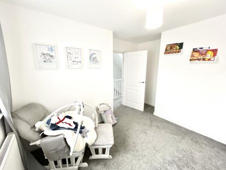 3 bedroom terraced house to rent - Photo 5