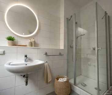 Einziehen & wohlfühlen: Helle 3-Zimmer-Wohnung mit Aufzug in Altsta... - Photo 3