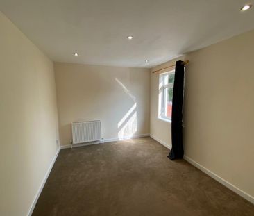 Talgarth Covert, Kings Norton, Birmingham, B38 9TW - Photo 4