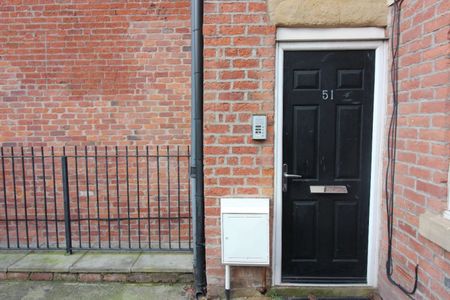 Flat, Geoffrey Street, Preston - Photo 5